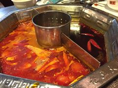 -佬土鹅肠火锅(解放路店)