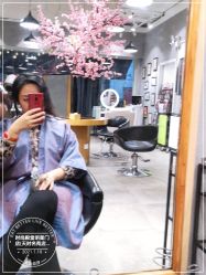 -时尚殿堂明星门店