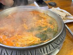 -喇喇排骨火锅·传统韩式脊骨汤(望京西园总店)