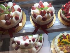 -花花卷卷·鲜食蛋糕(静安久光百货店)
