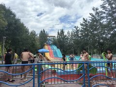 -欢乐水魔方水世界