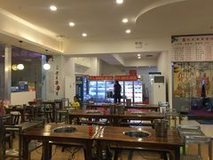 大堂-杨校长·老成都串串香火锅(全国总店)
