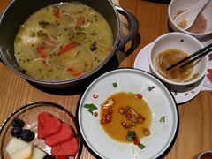-隔壁老王·家常云南菜(花巷店)