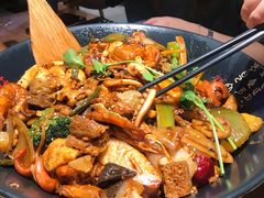 -风光老灶麻辣香锅(大成路翠微百货店)