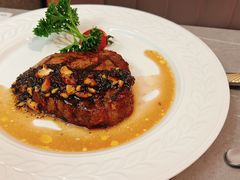 -庖丁兄弟干式熟成牛排自助餐厅(仁恒伊势丹店)