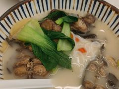 -鲜越鲜鱼粉(财富购物中心店)