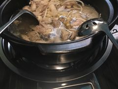 -东椰·海南椰子鸡火锅(朝阳门店)