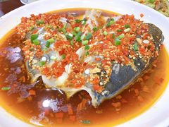 剁椒鱼头-湖南人家湘菜馆(镇江路店)