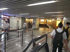 -常熟路(地铁站)