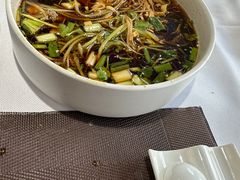 -胡记饭店(保工街店)