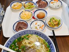 -陇兴楼兰州拉面(西安咸阳国际机场店)