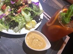 混合新鲜蔬菜色拉-红墙餐吧(大学城南亭店)