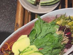 -老牌坊云南鱼豆花火锅(哈西万达店)