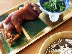 -包整·丝娃娃(一览甲秀楼风景店)