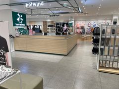 -hotwind热风(世纪东方广场店)