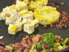 -丁姨妈贵州臭豆腐烙锅(甲秀楼店)