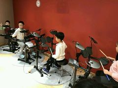 -IN-SHOW音秀音乐艺术中心 架子鼓钢琴(大宁校区)