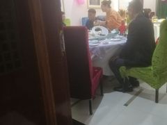 -一家人(南京路店)