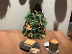 -潮一不贰·法式甜品·生日蛋糕·西式简餐(外滩店)