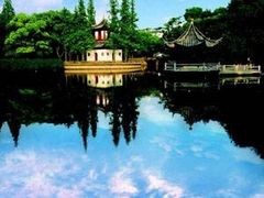 -汇龙潭