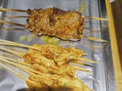 -喝丢一只鞋海鲜烧烤·海肠捞饭(市场店)