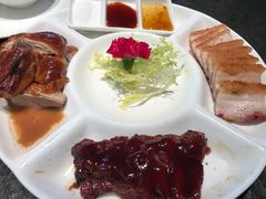 -蓝鲸(国浩路店)