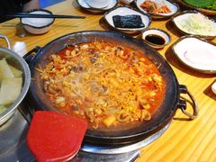 -红辣椒八爪鱼特色韩国料理专门店(远景路旗舰店)