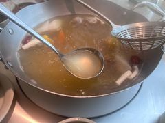 -左庭右院鲜牛肉火锅(浦江欢乐颂店)