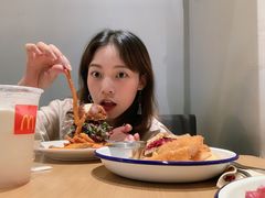 -HELLO 27 意面·沙拉·帕尼尼