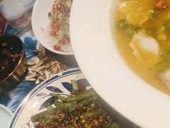 -川流不息·地道川菜·小龙虾(新松江路店)
