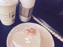 -星巴克臻选(盐城金鹰聚龙湖店)