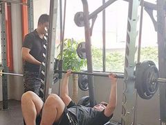 -佳禾健身(三元里店)