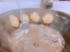 -三江鱼东北特色铁锅炖(骆驼店)