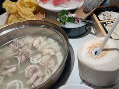 -烹然四季椰子鸡火锅(姚家园万象汇店)
