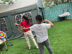 -亲兄弟真人CS团建拓展基地