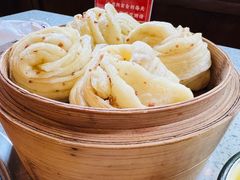 -阿婆情腊排骨火锅·野生菌季(古城旗舰店)