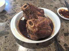 -周家大连水饺(美专校街店)