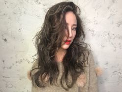 -SALON V