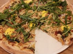 -城市大道红炉披萨烘焙坊