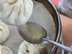 虾肉汤包-清真老铁家灌汤包