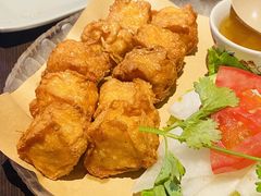 -大头虾越式风味餐厅(光明广场店)