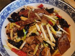 -铜锣湾·有麝自然香(重庆新天地店)