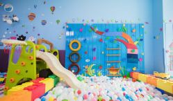 -爱玩爱游亲子母婴(旭辉广场店)