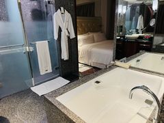 -上海威斯汀大饭店