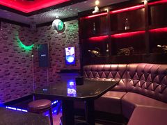 -欢乐迪KTV(南坪上海城店)
