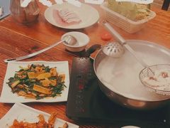 脆皖鱼腩-正能量脆肉鲩火锅