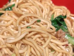 -爆炸头阿姨小四川正宗川味小吃(无任何分店)