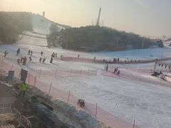 -蓟洲国际滑雪场
