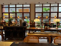 -银米·云南传统过桥米线(双廊黑金冠店)