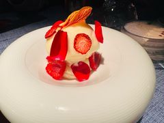 -弦月窗LUNETTE BY AMANDA(复兴路店)